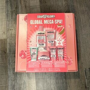 NEW SOAP AND GLORY FEELING SPA-STRUCK Gift Set Global Mega Spa